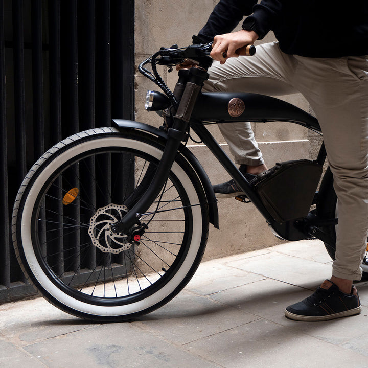 Clubman E-Bike with Lights, Leather Bag, Set up Assistance and First Year Inspection